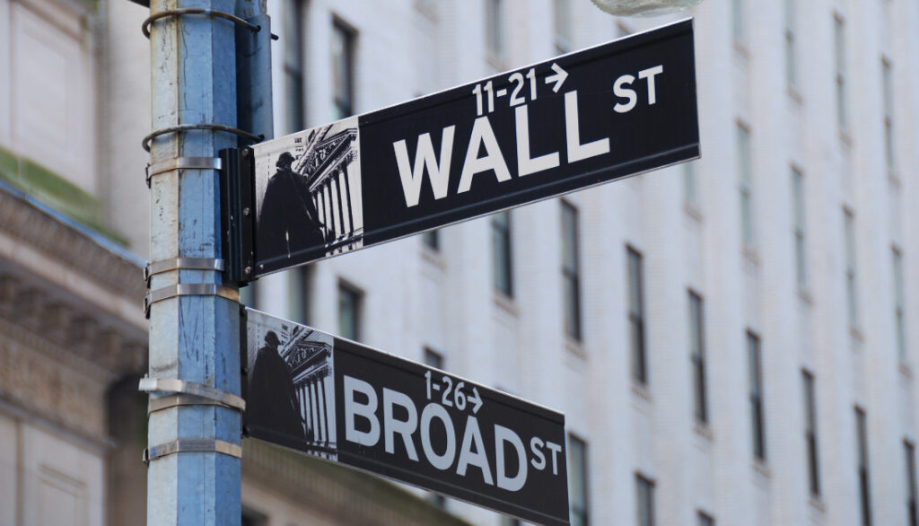 Ngành tài chính và quản lý là cơ hội tốt khi định cư Mỹ